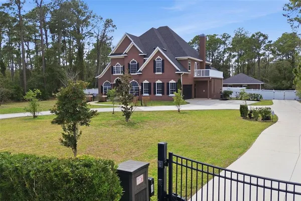 $1,400,000 | 438 Fort Florida Road, DeBary, FL 32713
