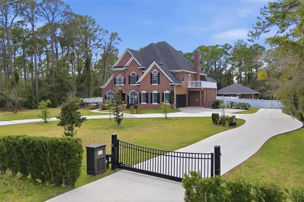 $1,400,000 | 438 Fort Florida Road, DeBary, FL 32713