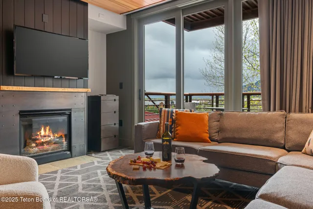 $3,150,000 | 3335 West Villlage Drive, Unit 201/203, Teton Village, WY 83025