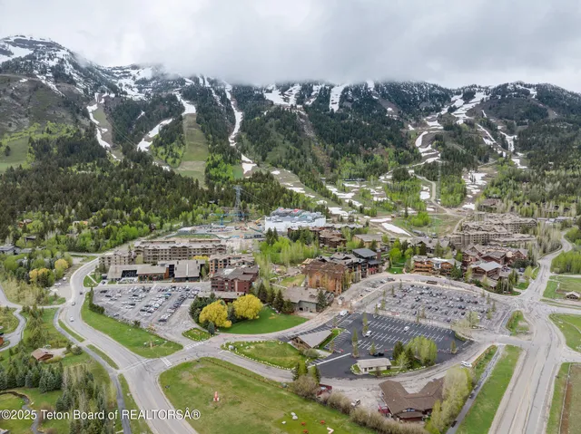 $3,150,000 | 3335 West Villlage Drive, Unit 201/203, Teton Village, WY 83025