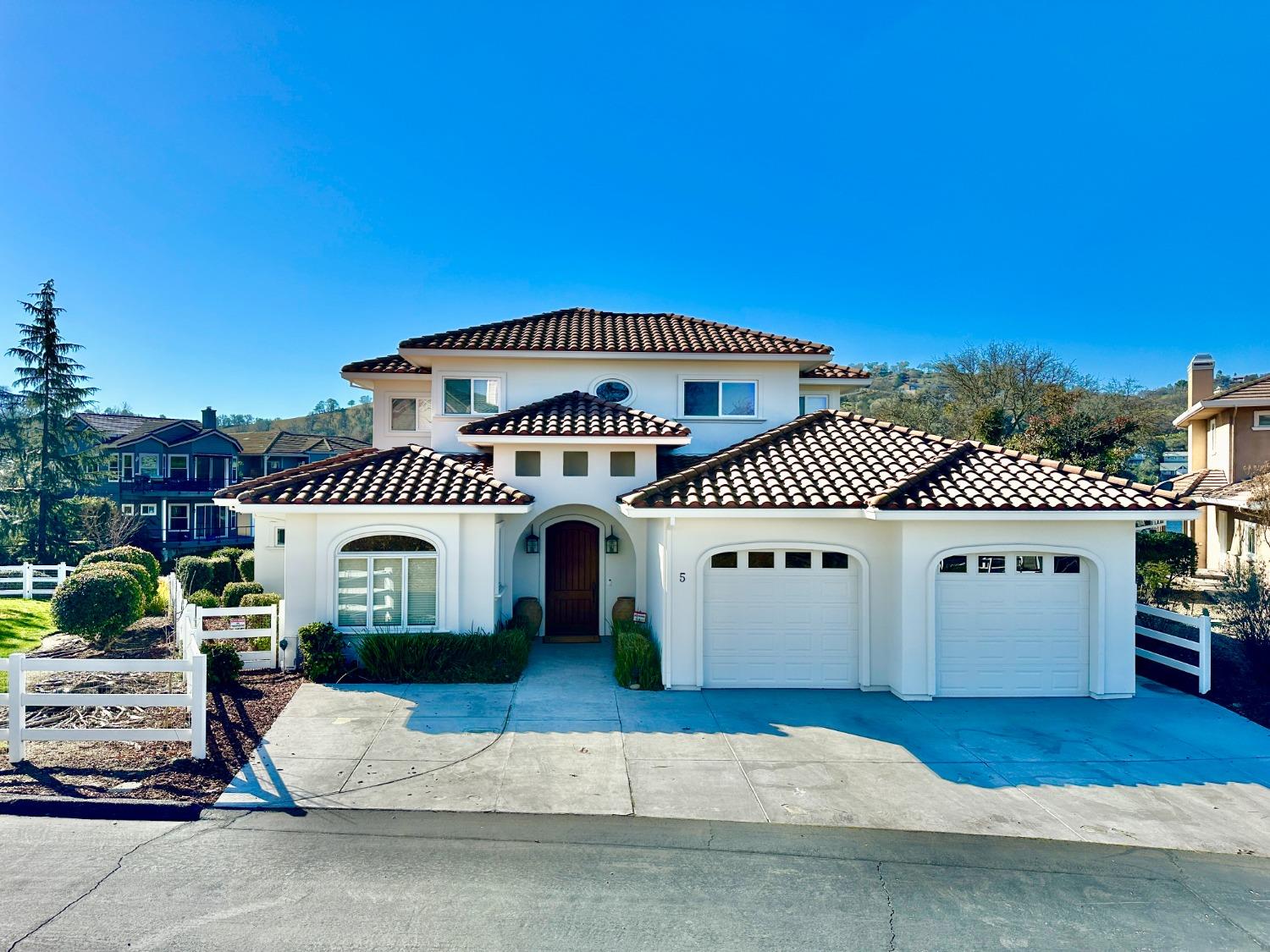 5 Paseo Delago Copperopolis, CA 95228 - Photo 38 of 39 a front view of a house with a garage