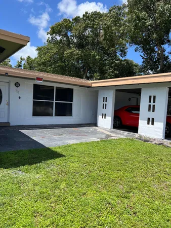 $1,000 | 151 Northwest 31st Avenue, Lauderhill, FL 33311