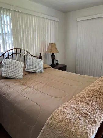 $1,000 | 151 Northwest 31st Avenue, Lauderhill, FL 33311