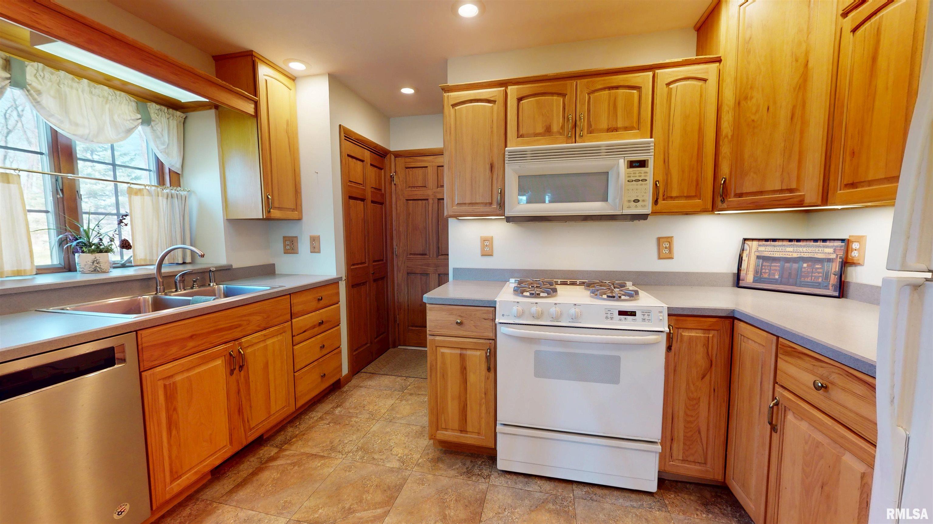 6310 North Fox Chapel Trail Edwards, IL 61528 - Photo 33 of 53