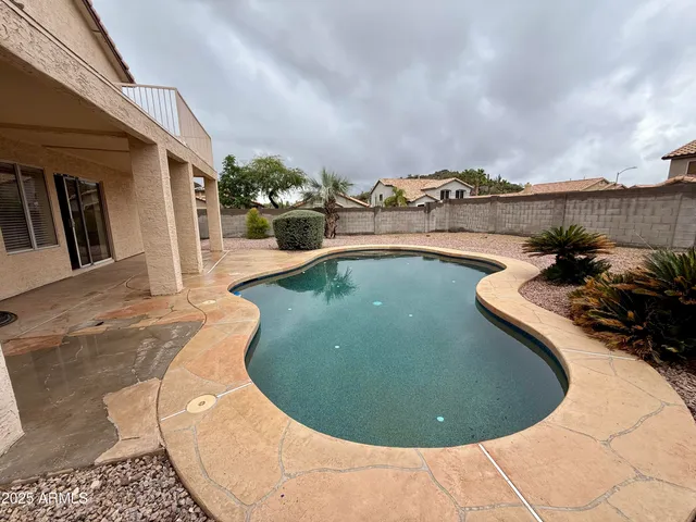 $3,000 | 1702 East Blackhawk Drive, Phoenix, AZ 85024