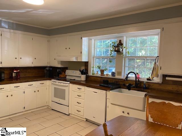 23 Bishop Street Inman, SC 29349 - Photo 3 of 35