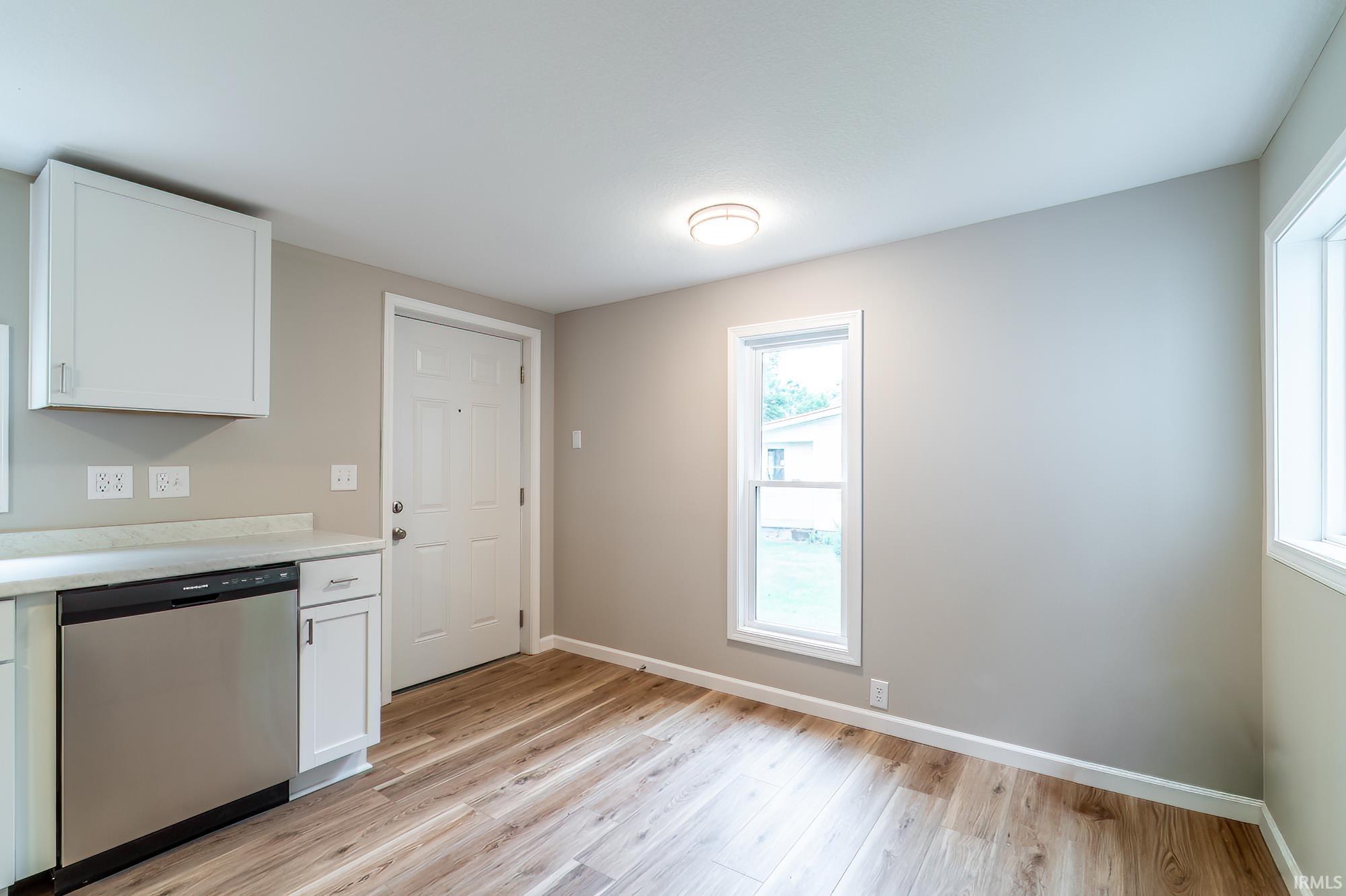 807 Wagner Street Fort Wayne, IN 46805 - Photo 13 of 26