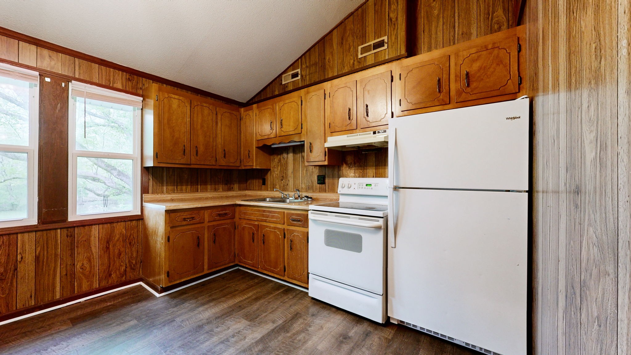 662 Briarwood Road Clarksville, TN 37040 - Photo 6 of 19