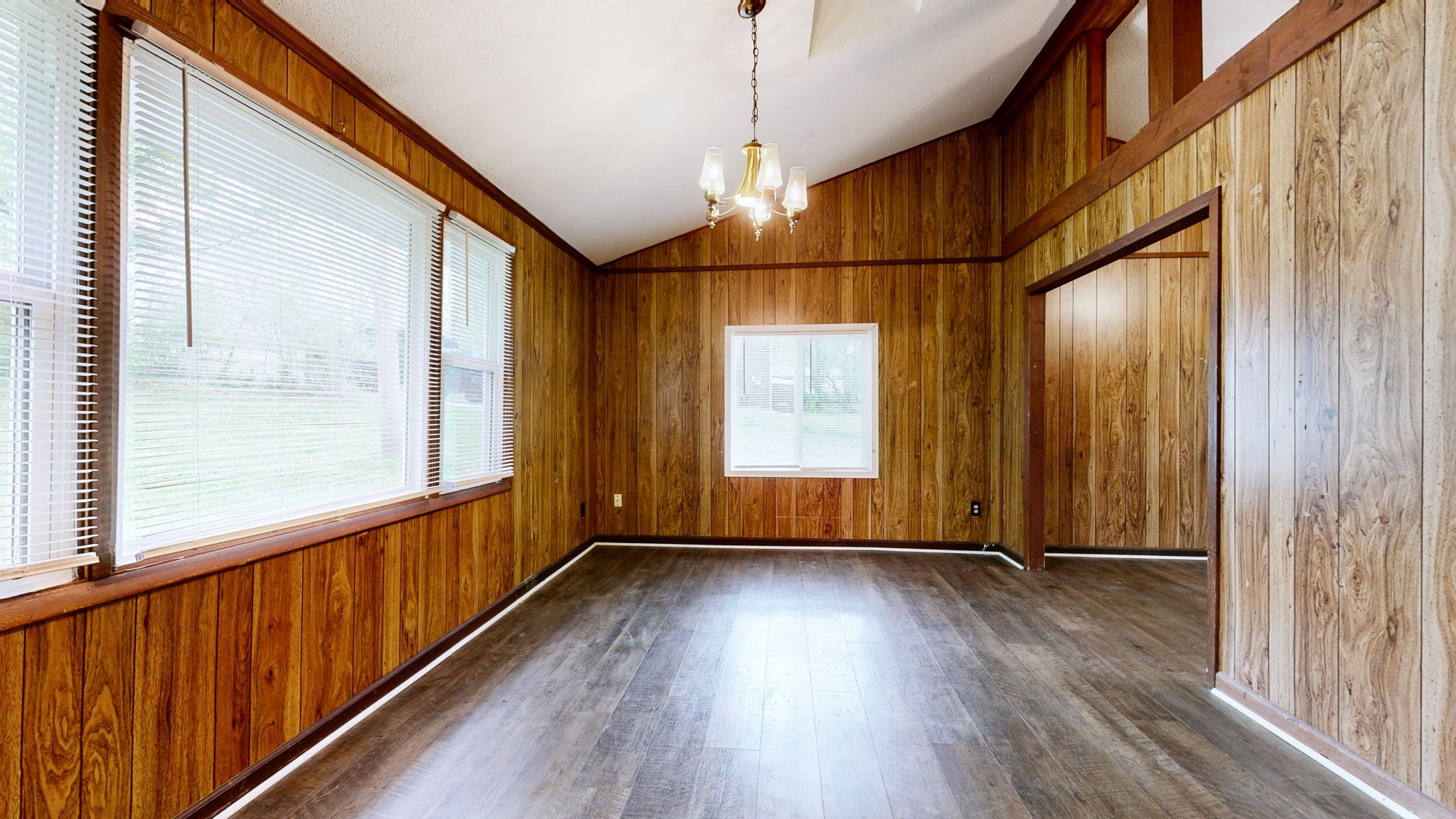 662 Briarwood Road Clarksville, TN 37040 - Photo 9 of 19