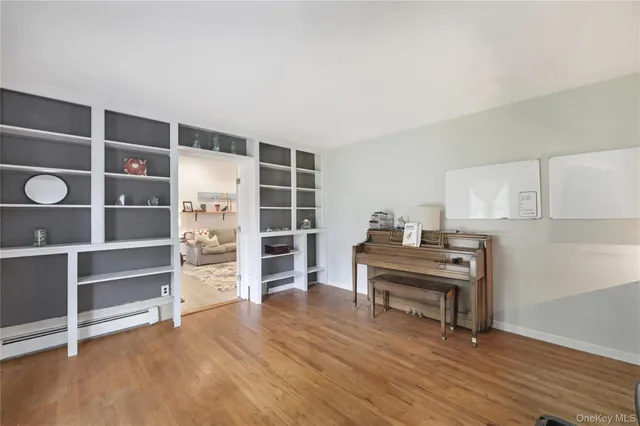 $1,399,000 | 48 Nidzyn Avenue, Remsenburg, NY 11960