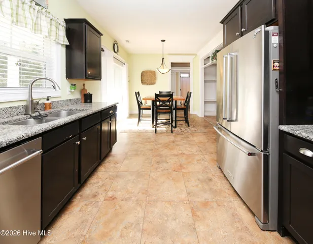 $515,000 | 222 Baxter Lane, Moyock, NC 27958