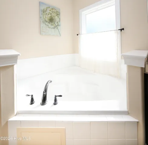 $515,000 | 222 Baxter Lane, Moyock, NC 27958