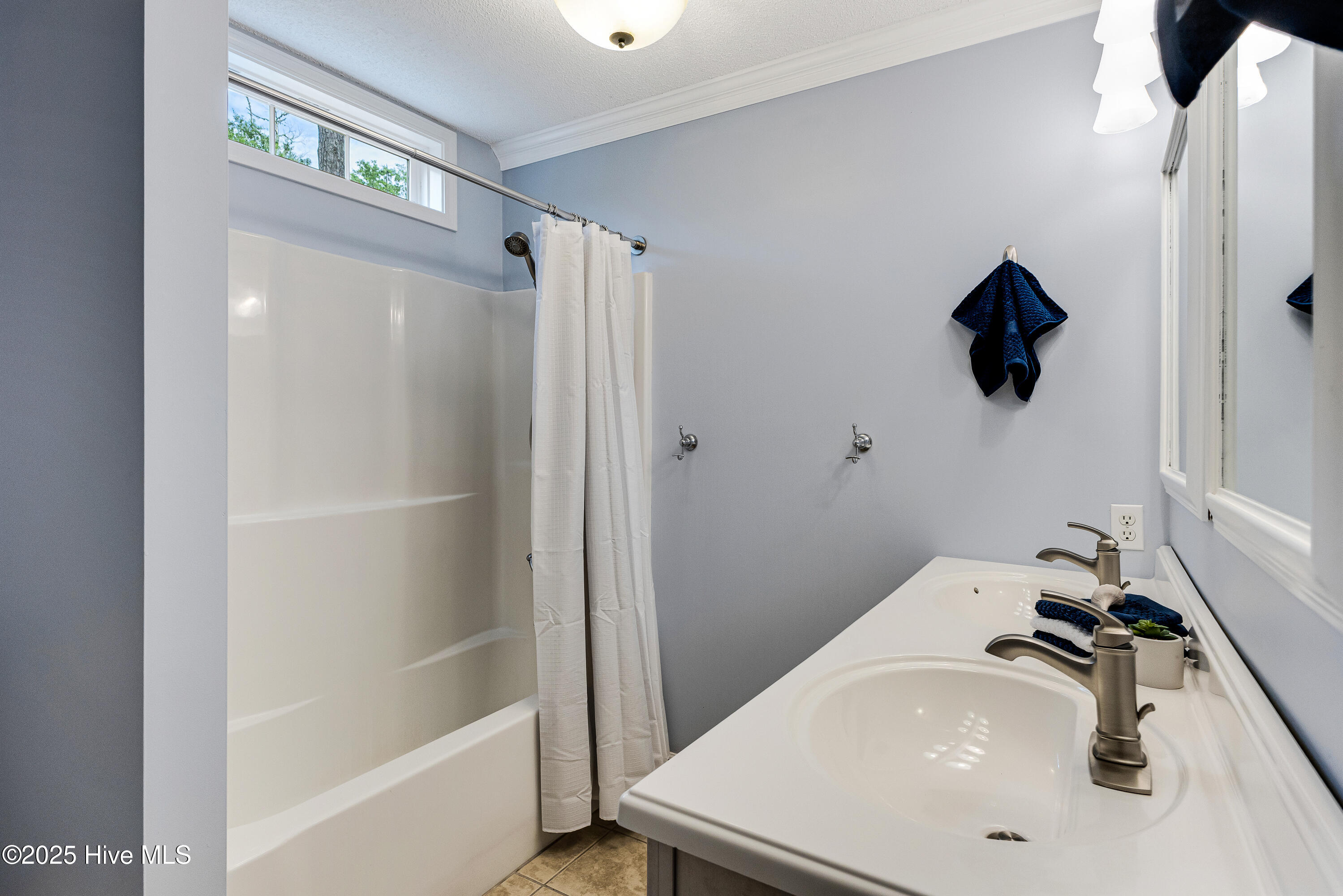 2163 Boones Neck Road Southwest Supply, NC 28462 - Photo 26 of 41 Primary bath