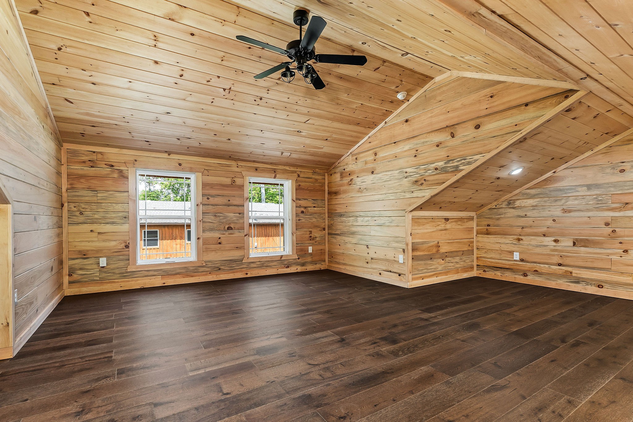 106 Raccoon Lane Jamestown, TN 38556 - Photo 32 of 38