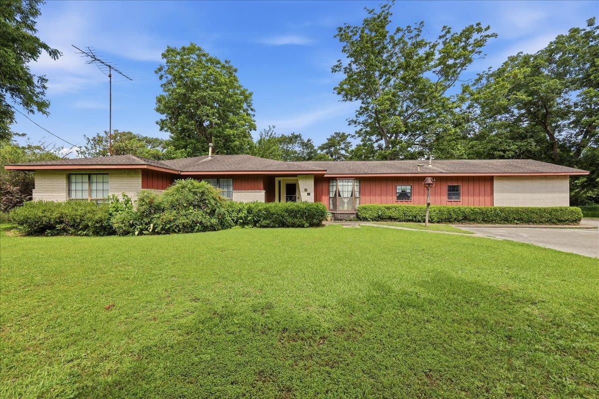 3407 Old Kountze Road Silsbee, TX 77656 - Photo 4 of 49