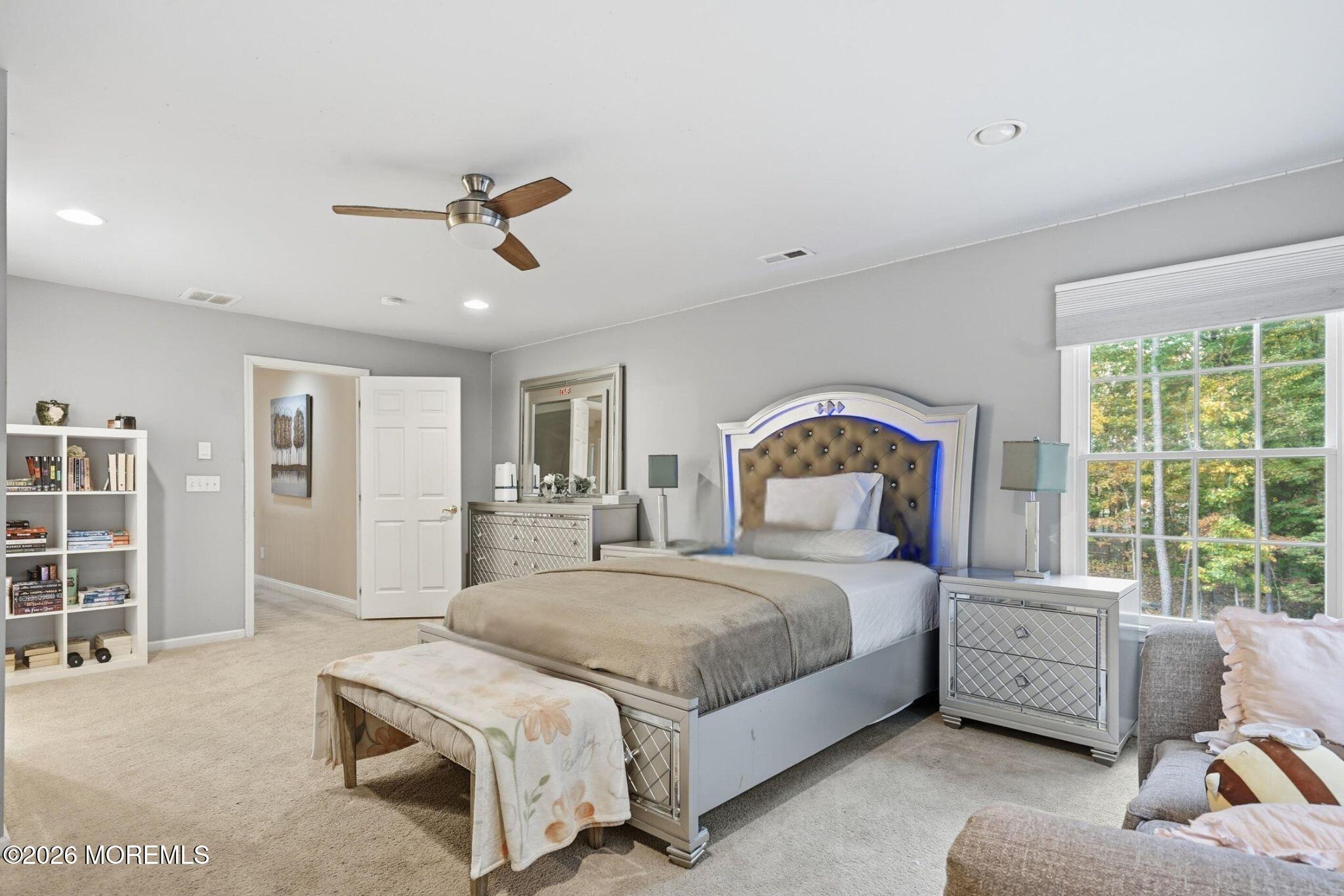 12 Risa Benjamin Way Freehold, NJ 07728 - Photo 19 of 31 9