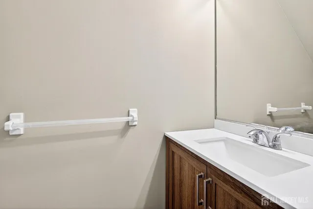 $3,300 | 70 Hampshire Drive, Plainsboro, NJ 08536