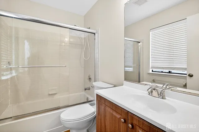 $3,300 | 70 Hampshire Drive, Plainsboro, NJ 08536