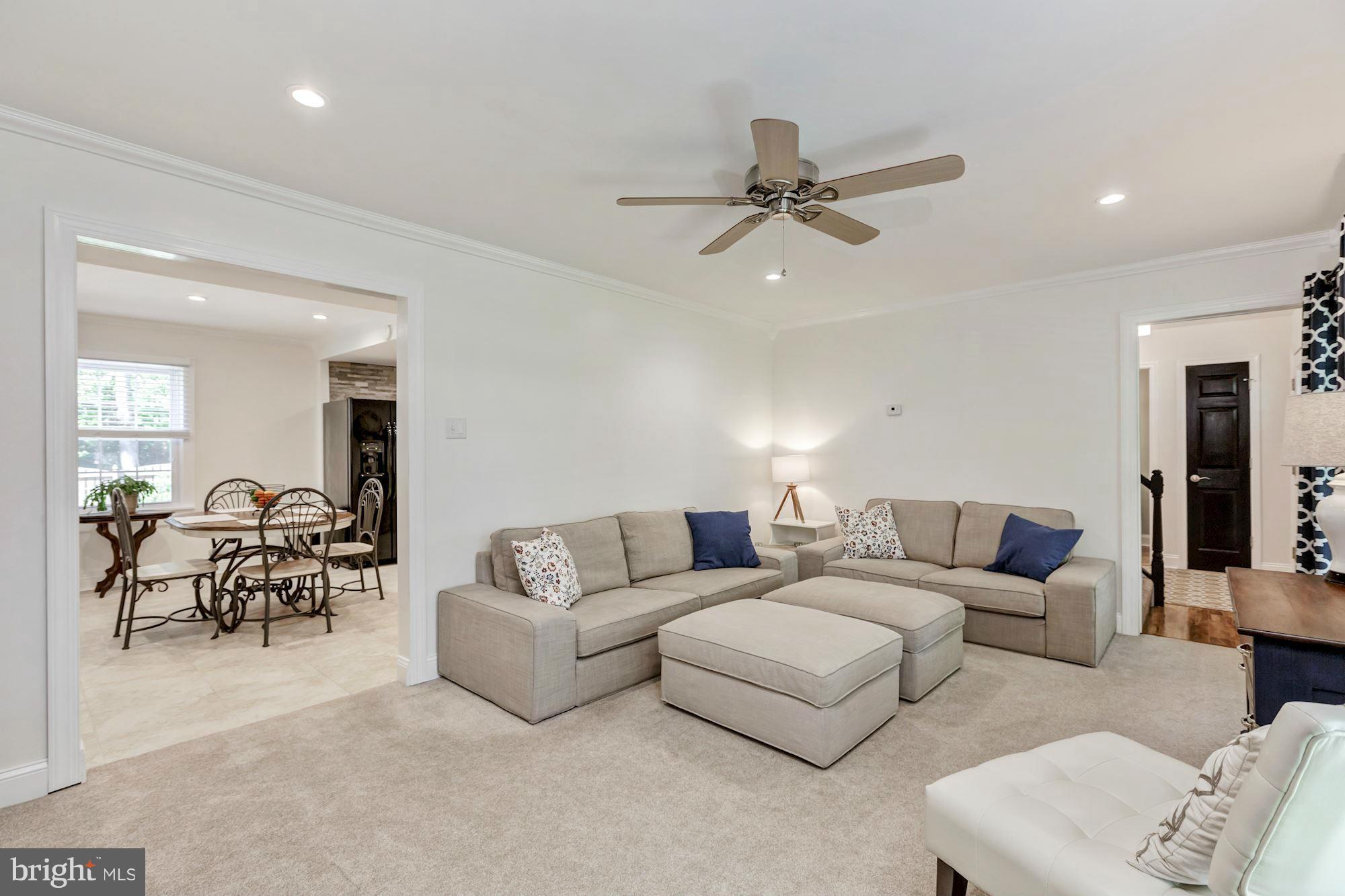 1043 Springhill Way Gambrills, MD 21054 - Photo 10 of 29 Family Room