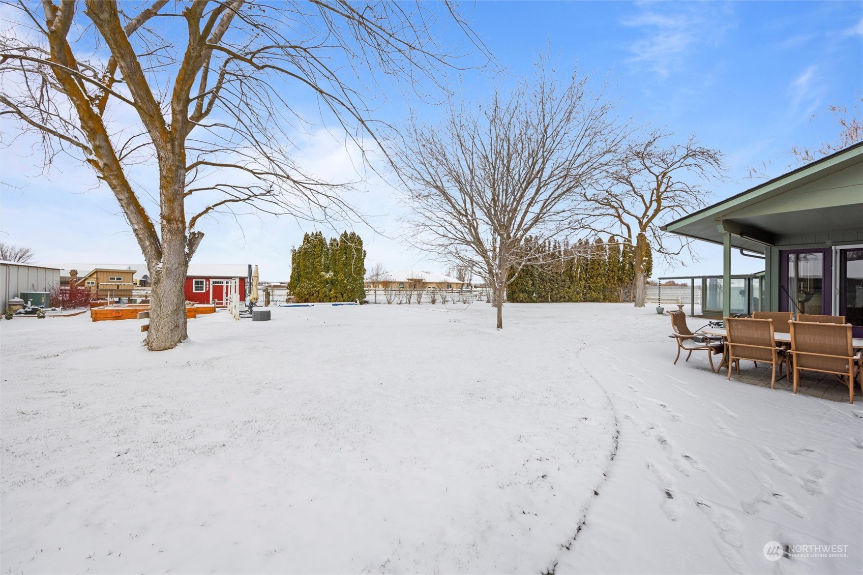 223 Hanson Road Touchet, WA 99360 - Photo 29 of 38 a view of outdoor space yard and patio