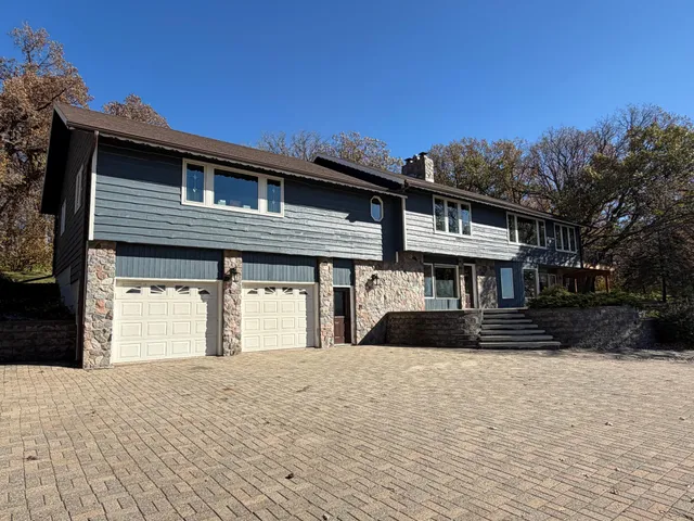 $539,900 | 27322 Oak Point Road, Elbow Lake, MN 56531