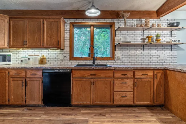 $539,900 | 27322 Oak Point Road, Elbow Lake, MN 56531