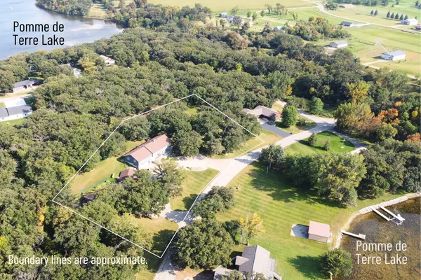 $539,900 | 27322 Oak Point Road, Elbow Lake, MN 56531