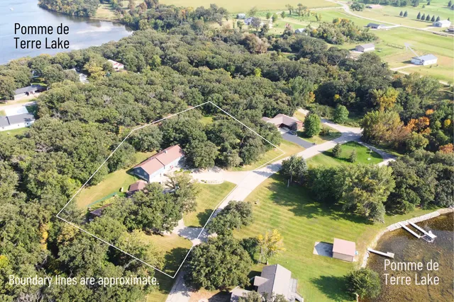 $539,900 | 27322 Oak Point Road, Elbow Lake, MN 56531