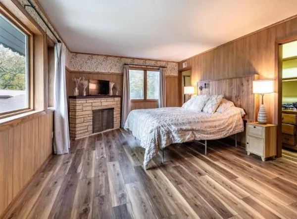 $539,900 | 27322 Oak Point Road, Elbow Lake, MN 56531