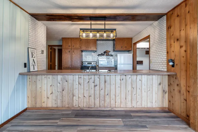 $539,900 | 27322 Oak Point Road, Elbow Lake, MN 56531