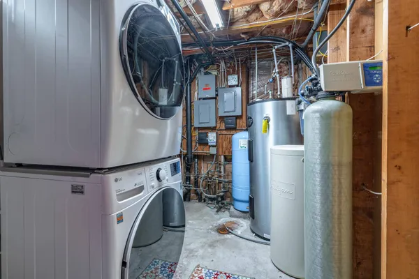 $539,900 | 27322 Oak Point Road, Elbow Lake, MN 56531