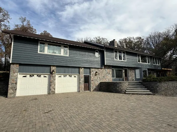 $539,900 | 27322 Oak Point Road, Elbow Lake, MN 56531