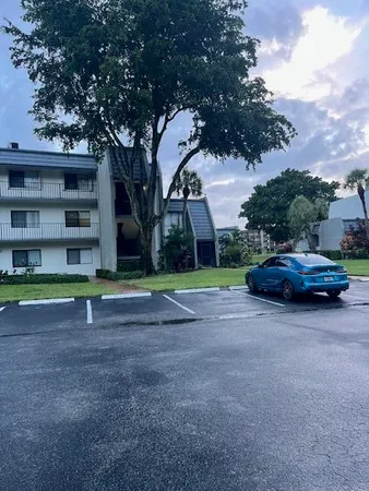 $1,750 | 4801 Esedra Court, Unit 108, Lake Worth, FL 33467