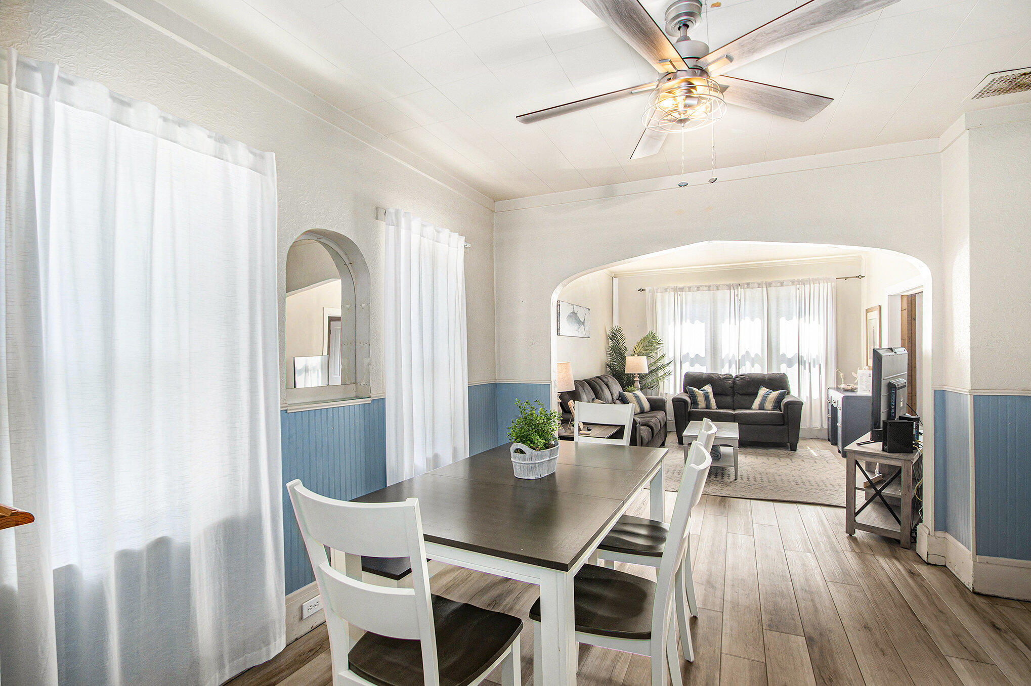 292 6th Avenue Manistee, MI 49660 - Photo 8 of 27 008_dsc_4325_97