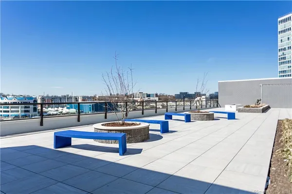 a outdoor view with a sitting space
