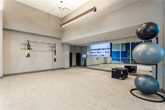 a view of a livingroom with furniture
