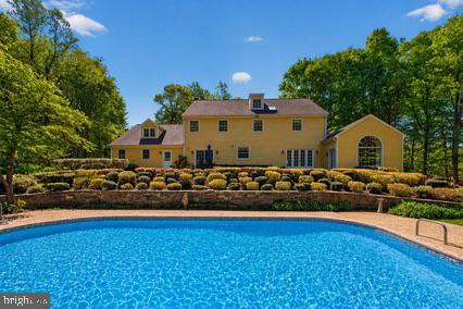 11300 Tara Road Potomac, MD 20854 - Photo 3 of 3