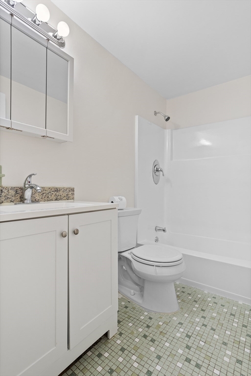 50 Spencer Road, Unit 24 Boxborough, MA 01719 - Photo 17 of 28