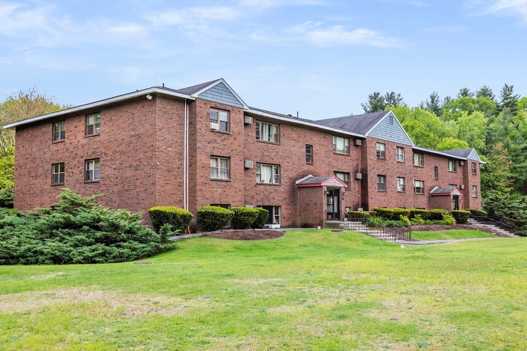 50 Spencer Road, Unit 24 Boxborough, MA 01719 - Photo 2 of 28