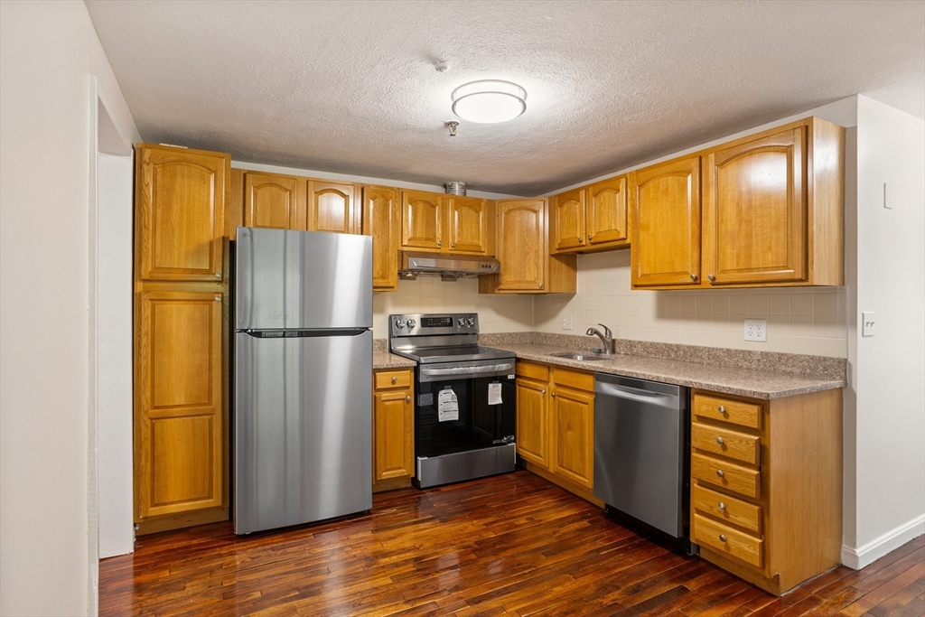 50 Spencer Road, Unit 24 Boxborough, MA 01719 - Photo 7 of 28