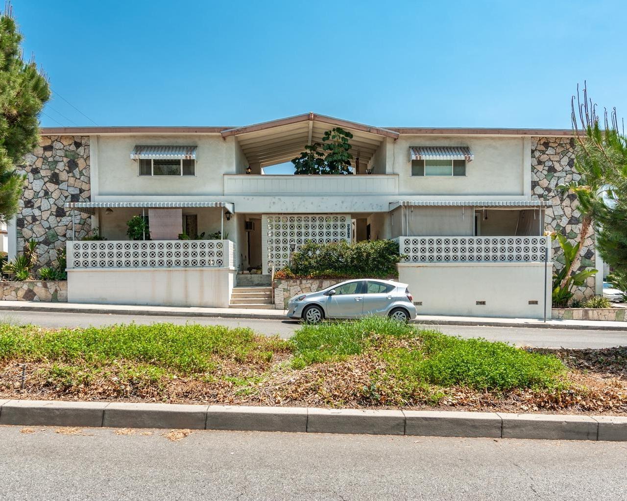 300 Bethany Road, Unit D Burbank, CA 91504 - Photo 17 of 19 Gallery Image 17