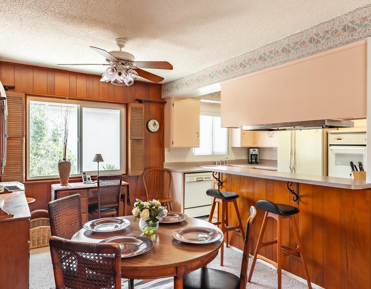300 Bethany Road, Unit D Burbank, CA 91504 - Photo 8 of 19 Gallery Image 8
