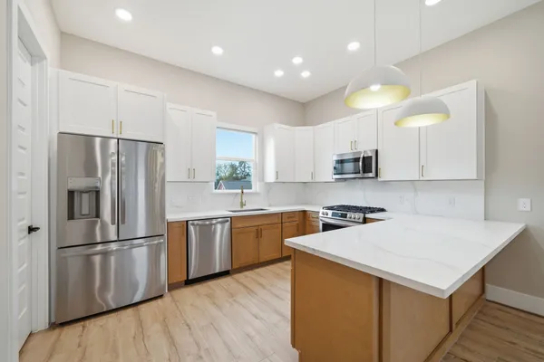 $2,550 | 4013 Griggs Road, Unit B, Houston, TX 77021