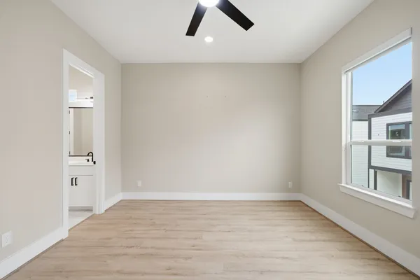 $2,550 | 4013 Griggs Road, Unit B, Houston, TX 77021