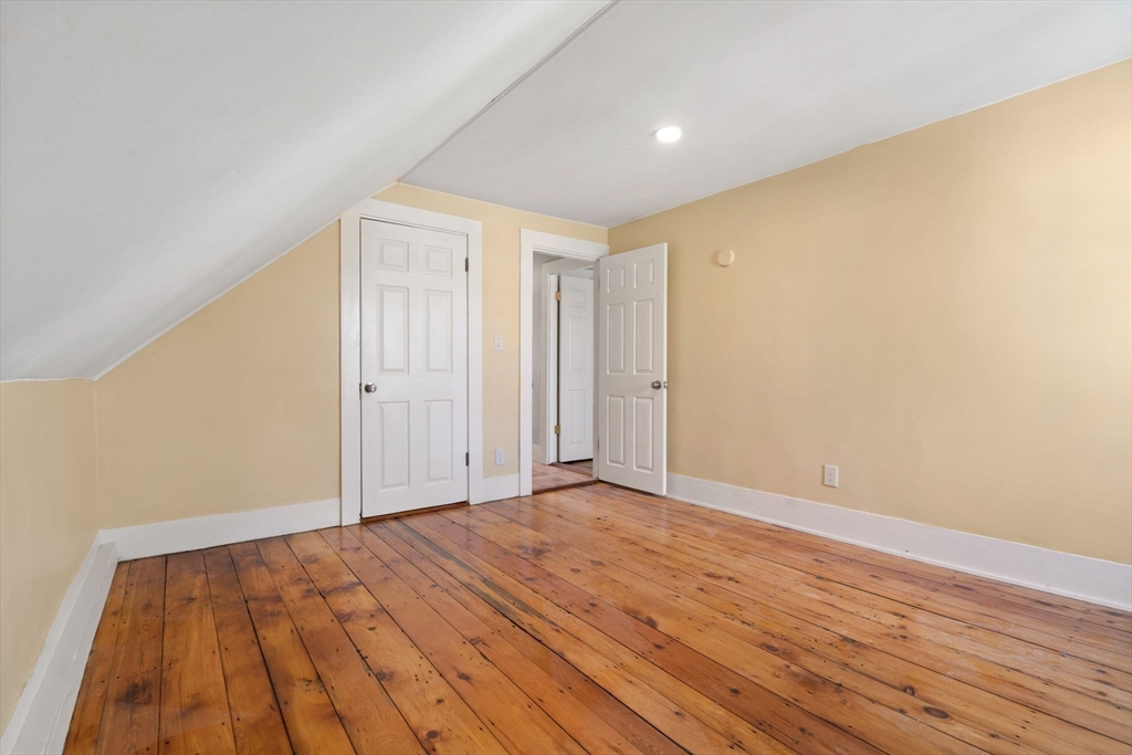 122 Jefferson Street Lynn, MA 01902 - Photo 14 of 41