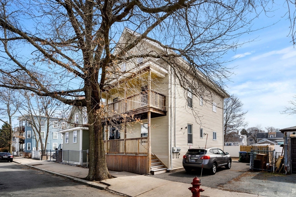 122 Jefferson Street Lynn, MA 01902 - Photo 31 of 41