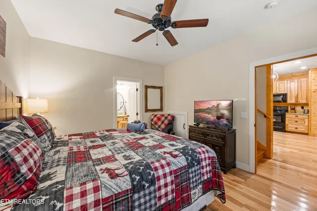 $1,349,000 | 510 Hemlock Street, Gatlinburg, TN 37738