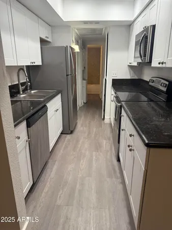 $1,500 | 18202 North Cave Creek Road, Unit 210, Phoenix, AZ 85032