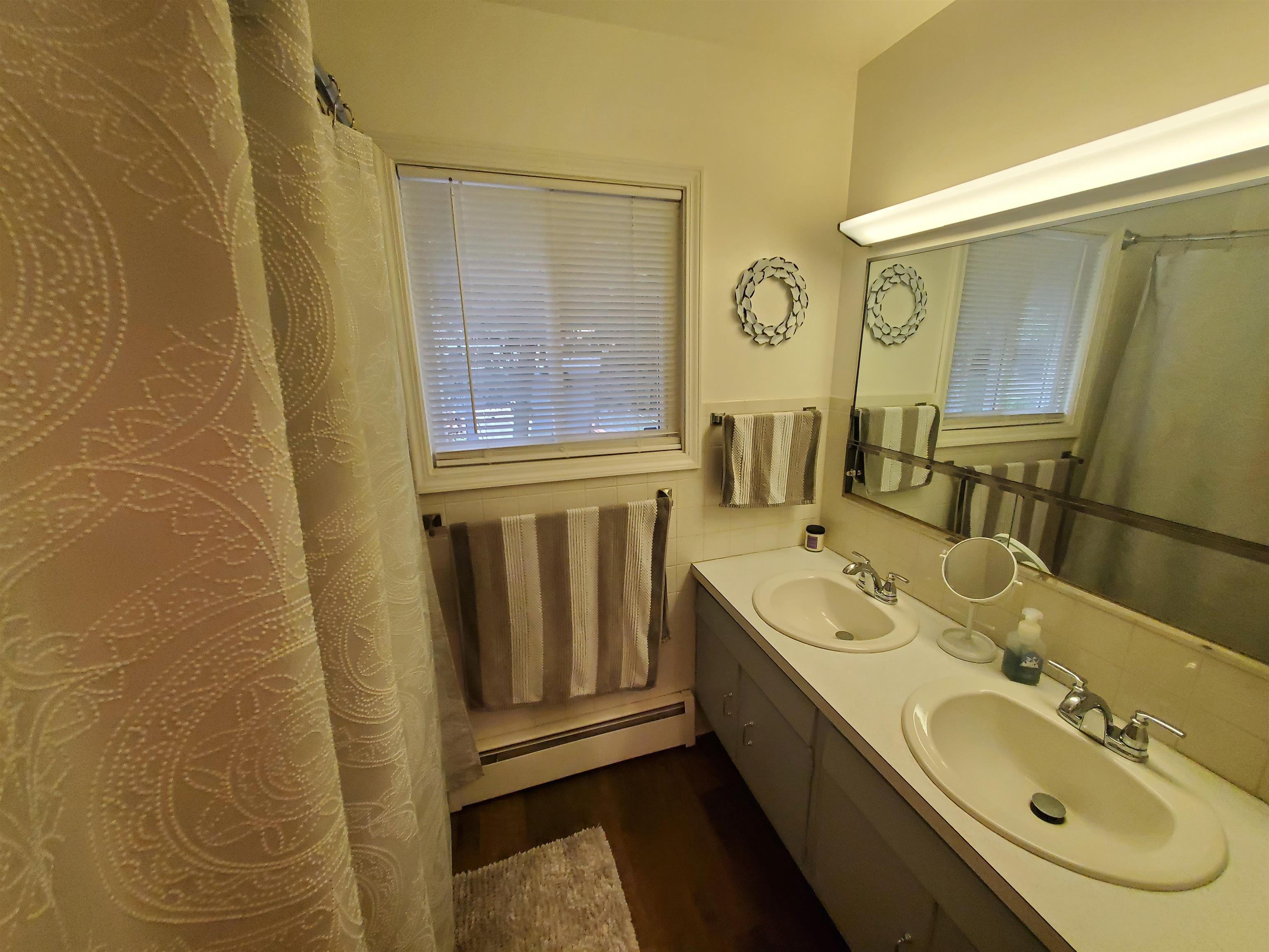 102 Surrey Road St. Louis, MI 48880 - Photo 18 of 34 1903606-19.JPG