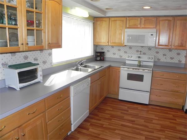 11 Colgate Street Danvers, MA 01923 - Photo 3 of 21 Gallery Image 3